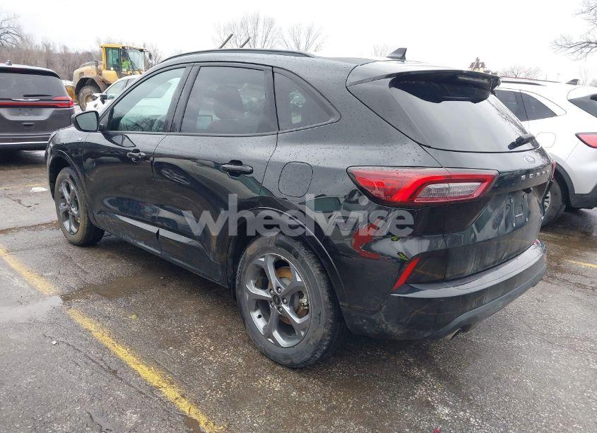 Photo 3 of 2024 Ford Escape ST-LINE (VIN 1FMCU9MN0RUA23453)