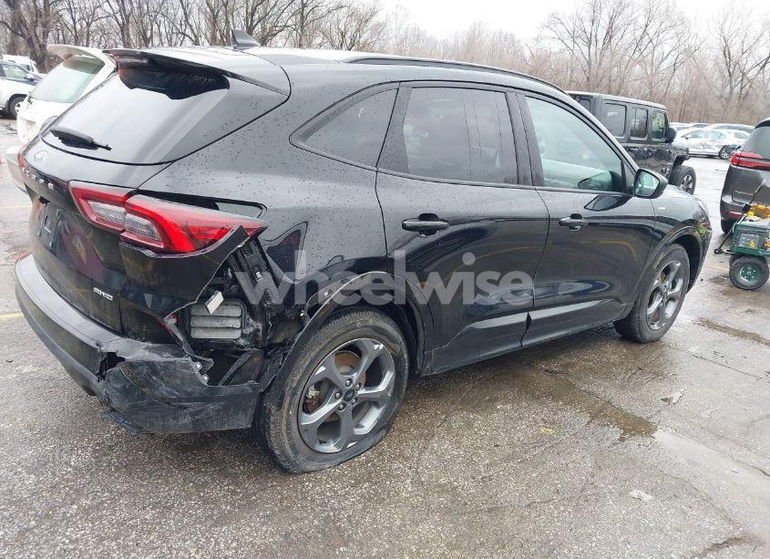 Photo 4 of 2024 Ford Escape ST-LINE (VIN 1FMCU9MN0RUA23453)