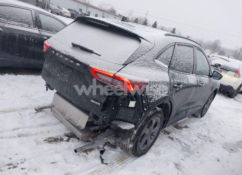 Photo 4 of 2024 Ford Escape ST-LINE (VIN 1FMCU9MN0RUB61879)