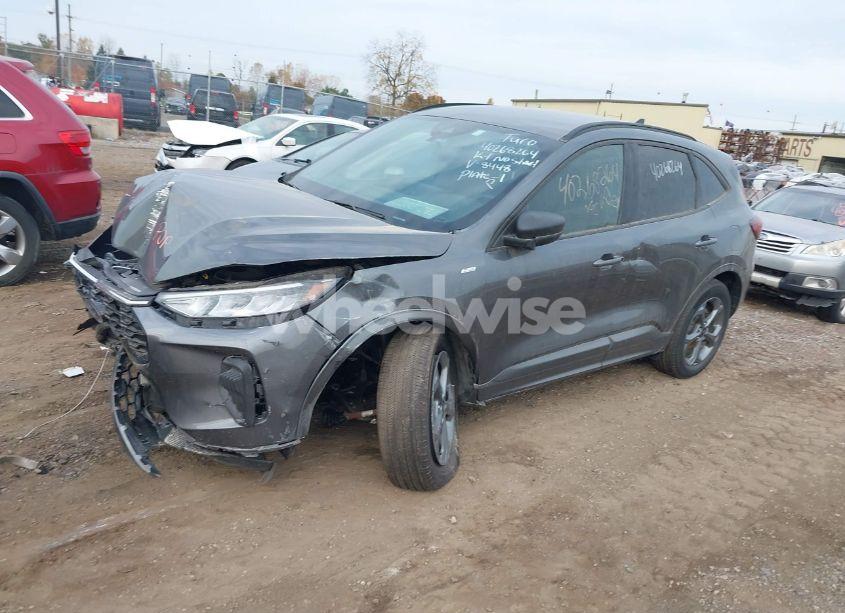 Photo 2 of 2023 Ford Escape ST-LINE (VIN 1FMCU9MN1PUA84484)