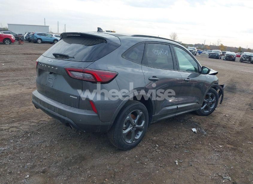 Photo 4 of 2023 Ford Escape ST-LINE (VIN 1FMCU9MN1PUA84484)