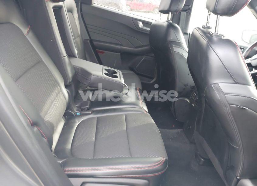 Photo 8 of 2023 Ford Escape ST-LINE (VIN 1FMCU9MN1PUA84484)