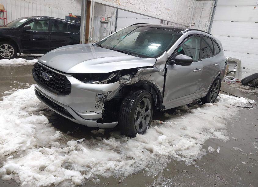 Photo 2 of 2023 Ford Escape ST-LINE (VIN 1FMCU9MN1PUA86980)
