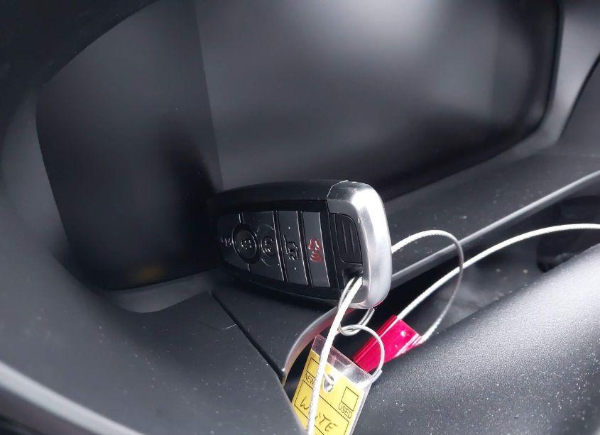 Photo 11 of 2024 Ford Escape ST-LINE (VIN 1FMCU9MN1RUA05687)