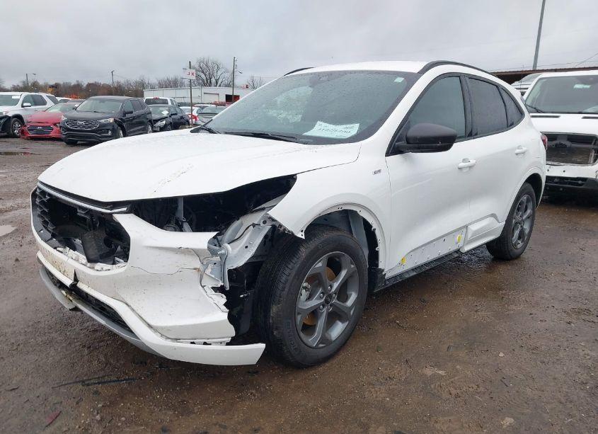 Photo 2 of 2024 Ford Escape ST-LINE (VIN 1FMCU9MN1RUA05687)