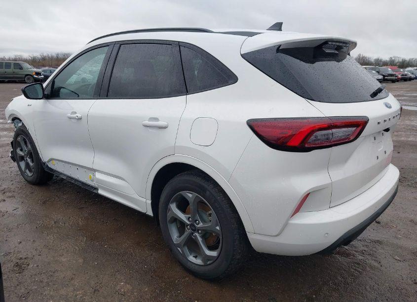 Photo 3 of 2024 Ford Escape ST-LINE (VIN 1FMCU9MN1RUA05687)