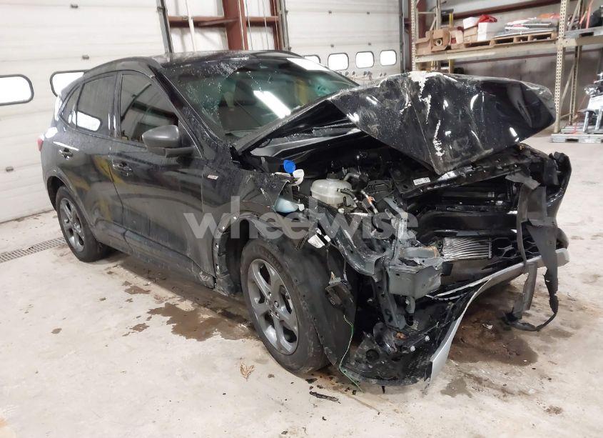 2023 Ford Escape ST-LINE (VIN 1FMCU9MN2PUB35006) main photo