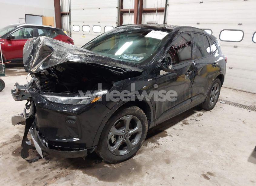 Photo 2 of 2023 Ford Escape ST-LINE (VIN 1FMCU9MN2PUB35006)