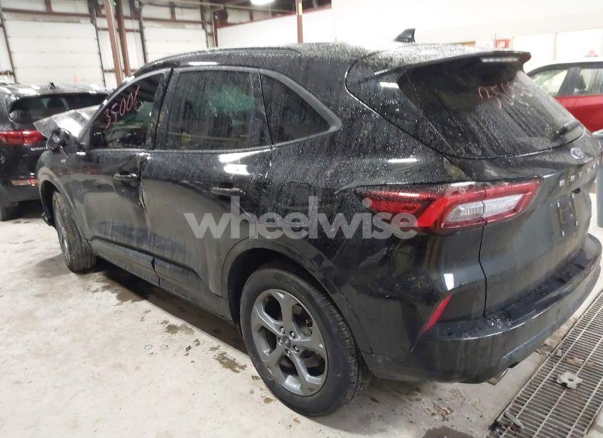 Photo 3 of 2023 Ford Escape ST-LINE (VIN 1FMCU9MN2PUB35006)