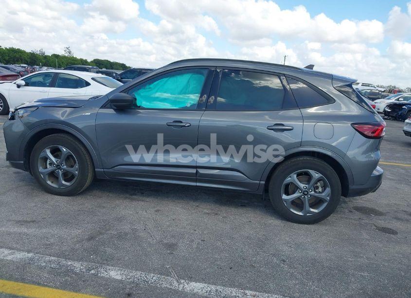 Photo 14 of 2024 Ford Escape ST-LINE (VIN 1FMCU9MN2RUA24751)