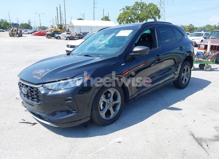 Photo 2 of 2023 Ford Escape ST-LINE (VIN 1FMCU9MN3PUA51941)