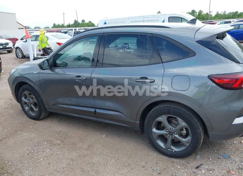 Photo 14 of 2024 Ford Escape ST-LINE (VIN 1FMCU9MN3RUA25908)