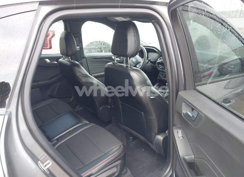 Photo 8 of 2024 Ford Escape ST-LINE (VIN 1FMCU9MN3RUA25908)