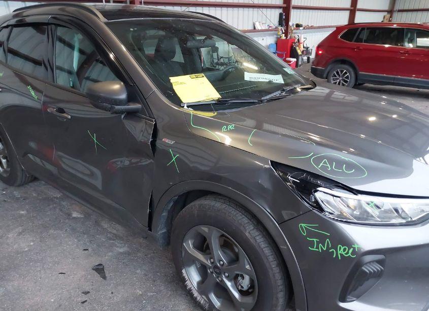Photo 6 of 2023 Ford Escape ST-LINE (VIN 1FMCU9MN4PUB45763)