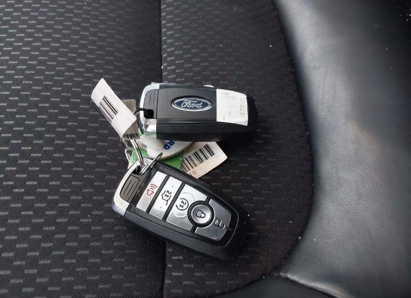 Photo 11 of 2024 Ford Escape ST-LINE (VIN 1FMCU9MN4RUB60654)