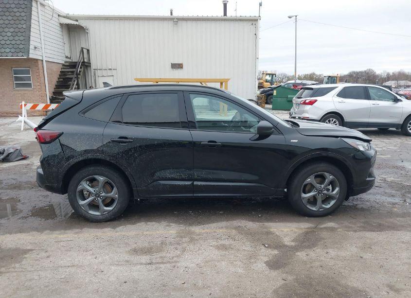 Photo 13 of 2024 Ford Escape ST-LINE (VIN 1FMCU9MN4RUB60654)