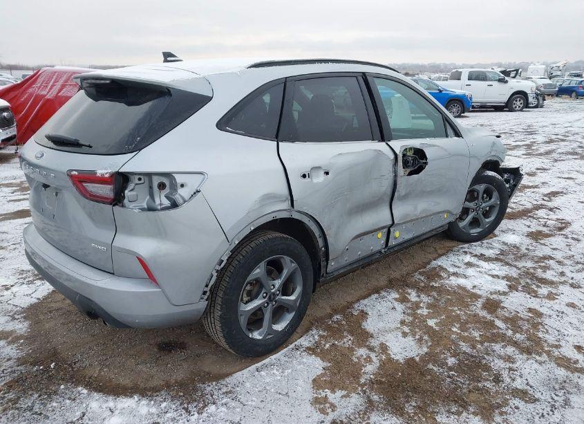 Photo 4 of 2023 Ford Escape ST-LINE (VIN 1FMCU9MN5PUA56803)