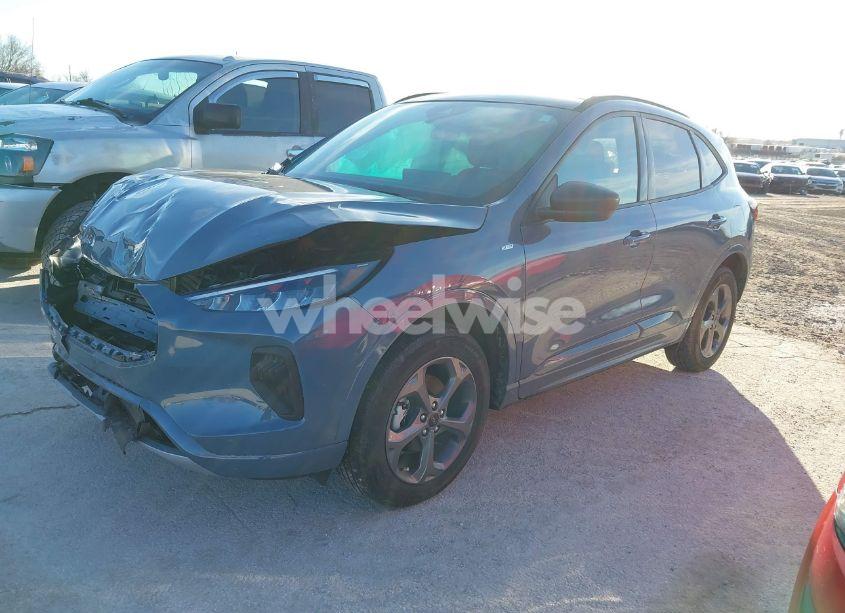 Photo 2 of 2023 Ford Escape ST-LINE (VIN 1FMCU9MN5PUB42550)