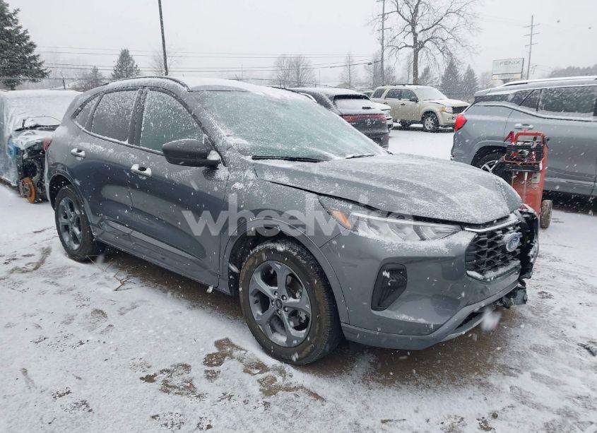 2024 Ford Escape ST-LINE (VIN 1FMCU9MN5RUA12545) main photo
