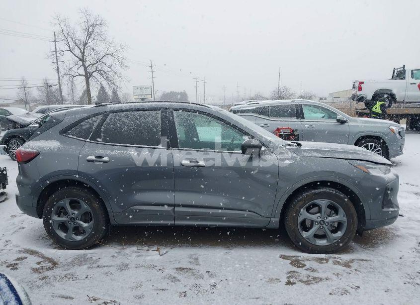Photo 13 of 2024 Ford Escape ST-LINE (VIN 1FMCU9MN5RUA12545)