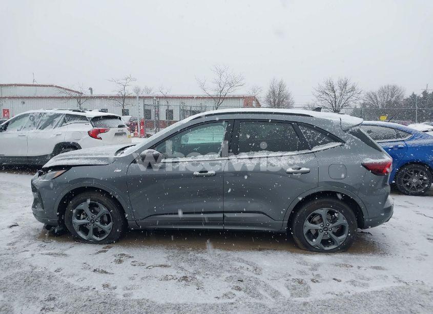 Photo 14 of 2024 Ford Escape ST-LINE (VIN 1FMCU9MN5RUA12545)