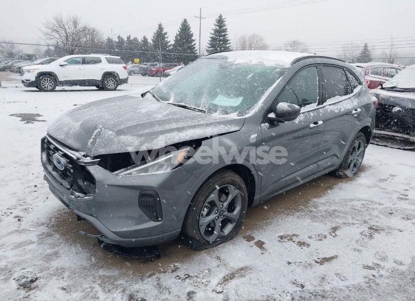 Photo 2 of 2024 Ford Escape ST-LINE (VIN 1FMCU9MN5RUA12545)