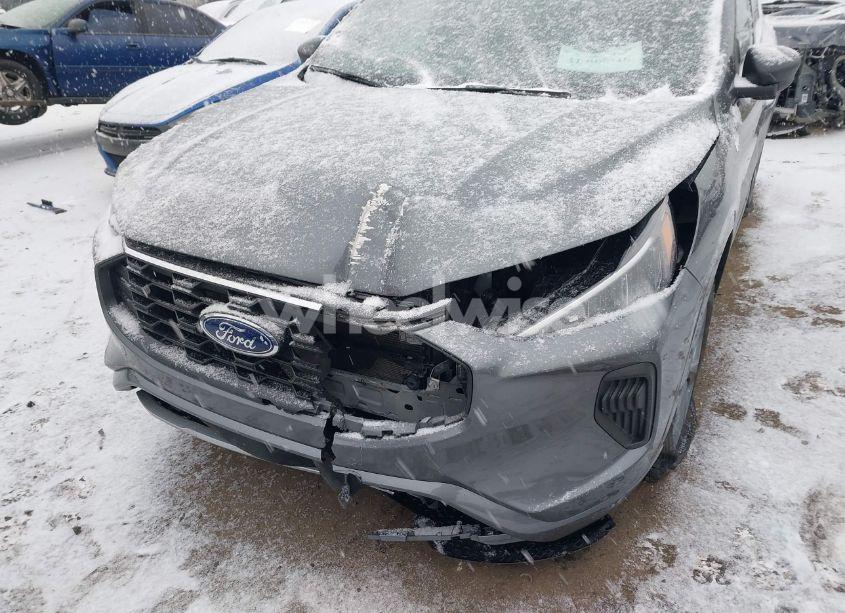 Photo 6 of 2024 Ford Escape ST-LINE (VIN 1FMCU9MN5RUA12545)