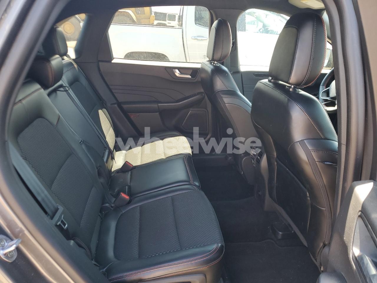 Photo 11 of 2024 FORD ESCAPE ST LINE N/A (VIN 1FMCU9MN5RUA90985)