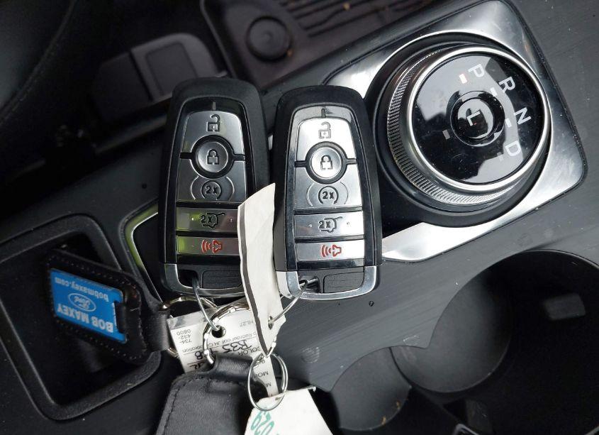 Photo 11 of 2024 Ford Escape ST-LINE (VIN 1FMCU9MN5RUB35438)