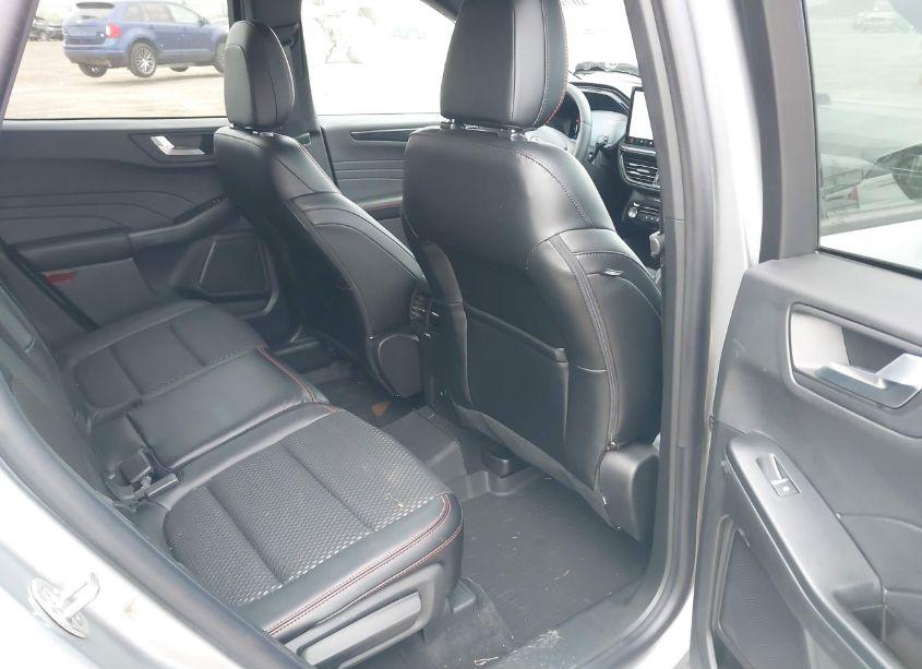Photo 8 of 2024 Ford Escape ST-LINE (VIN 1FMCU9MN5RUB35438)