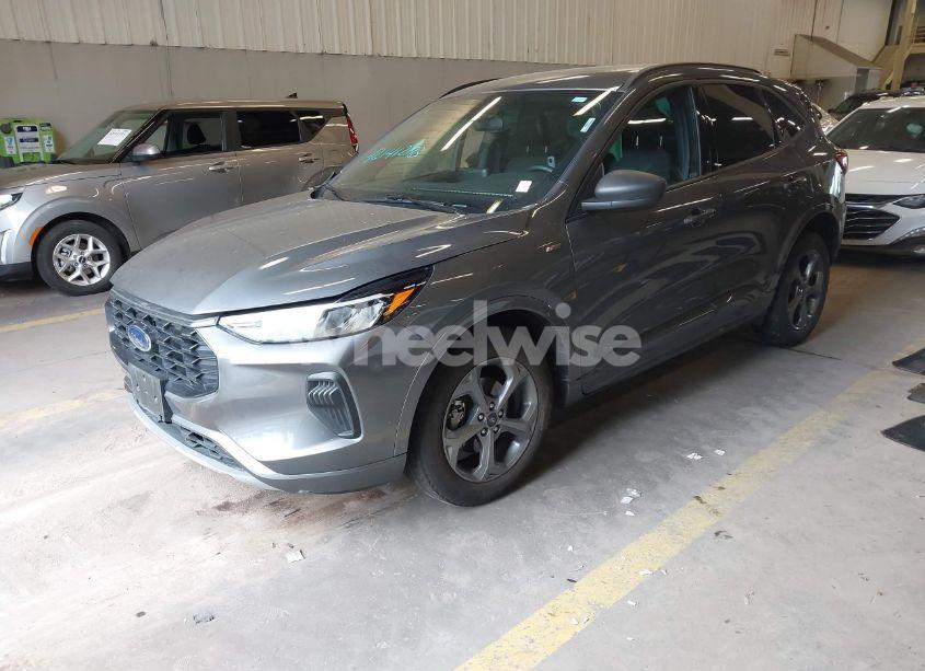 Photo 2 of 2023 Ford Escape ST-LINE (VIN 1FMCU9MN6PUA10350)