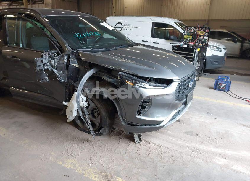 Photo 6 of 2023 Ford Escape ST-LINE (VIN 1FMCU9MN6PUA10350)