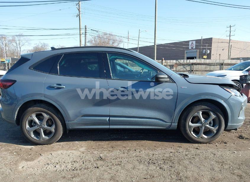 Photo 13 of 2023 Ford Escape ST-LINE (VIN 1FMCU9MN6PUB29077)