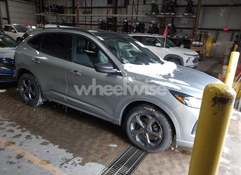 2023 Ford Escape ST-LINE (VIN 1FMCU9MN6PUB44890) main photo