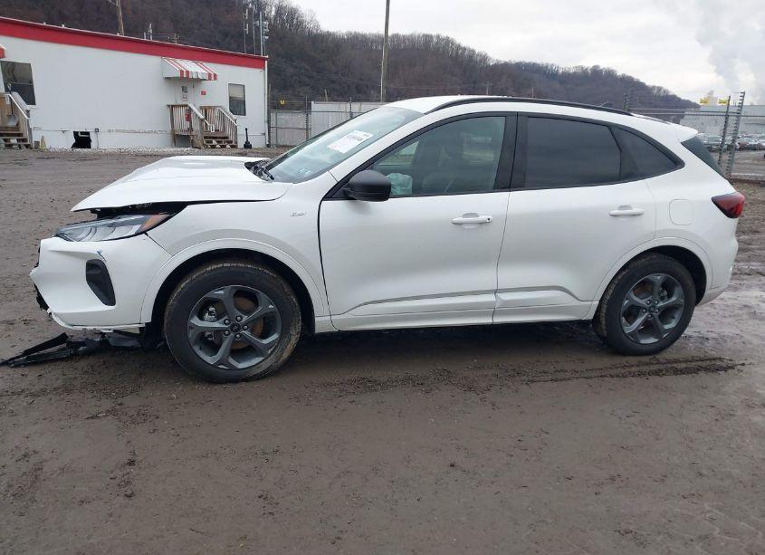 Photo 15 of 2024 Ford Escape ST-LINE (VIN 1FMCU9MN6RUA40113)