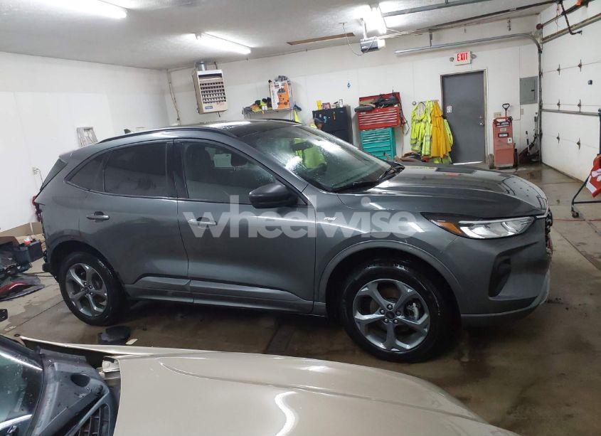 Photo 14 of 2023 Ford Escape ST-LINE (VIN 1FMCU9MN7PUA73294)
