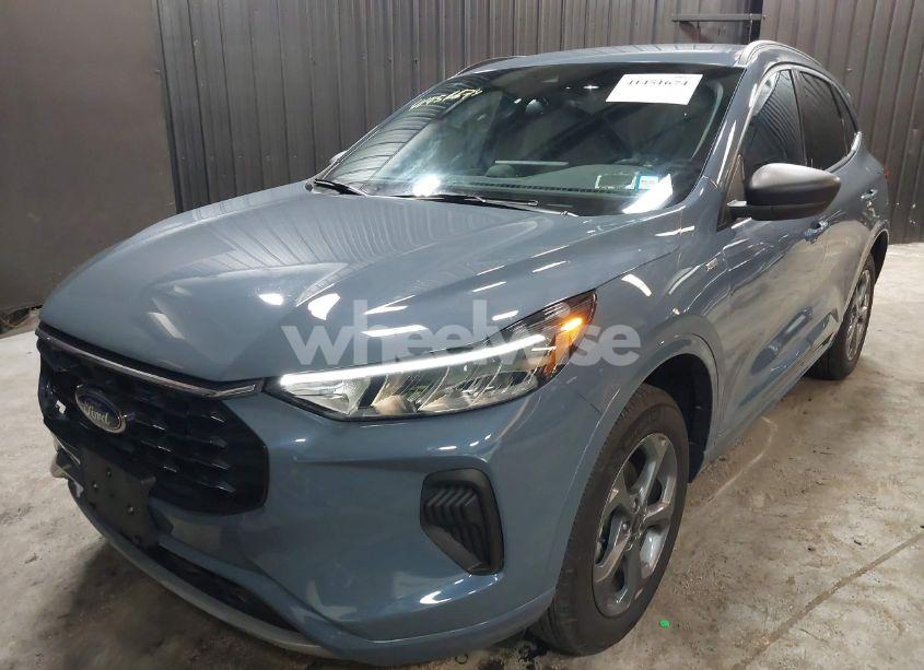 Photo 2 of 2024 Ford Escape ST-LINE (VIN 1FMCU9MN7RUA41397)