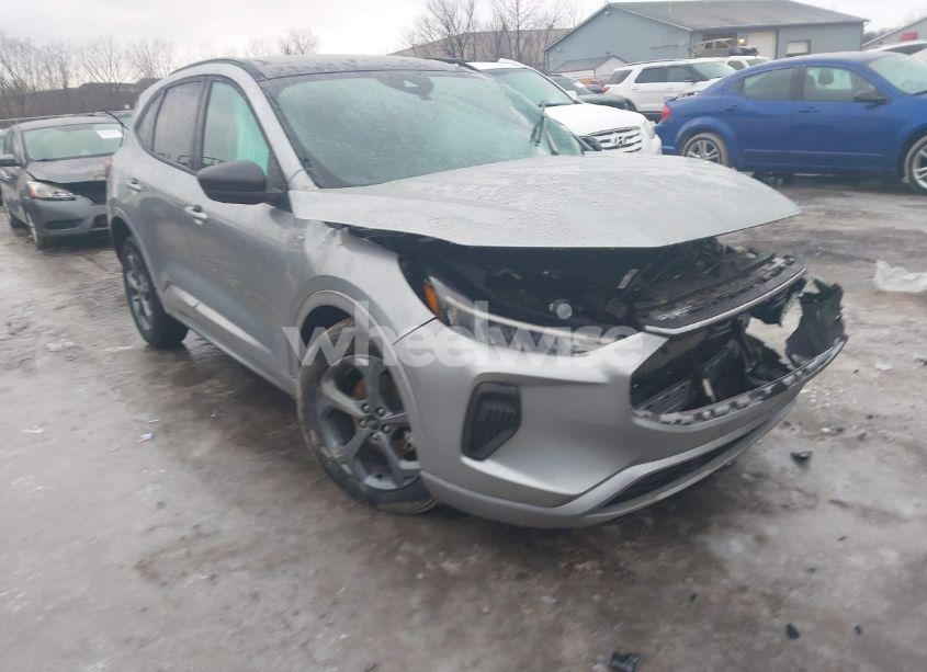 2024 Ford Escape ST-LINE (VIN 1FMCU9MN7RUA56143) main photo