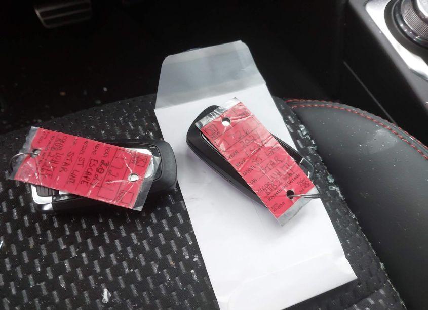 Photo 11 of 2024 Ford Escape ST-LINE (VIN 1FMCU9MN7RUB27261)