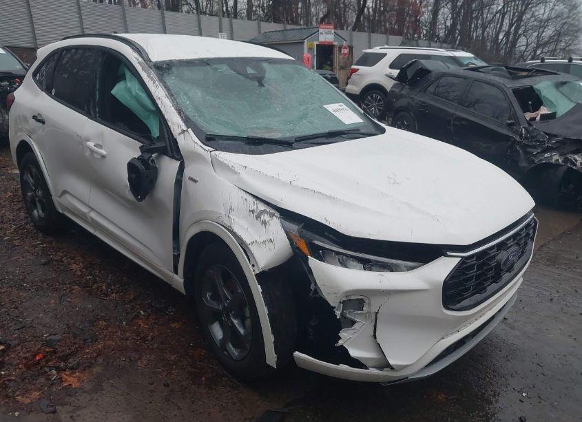 Photo 6 of 2024 Ford Escape ST-LINE (VIN 1FMCU9MN7RUB27261)