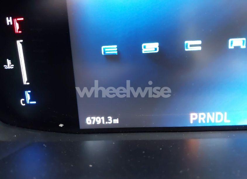 Photo 15 of 2024 Ford Escape ST-LINE (VIN 1FMCU9MN8RUA76286)