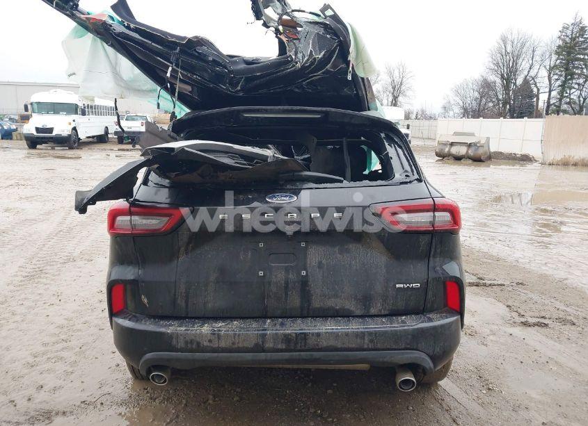 Photo 15 of 2024 Ford Escape ST-LINE (VIN 1FMCU9MN9RUA82159)