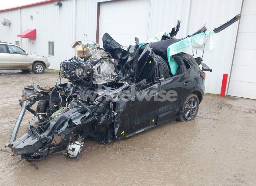 Photo 2 of 2024 Ford Escape ST-LINE (VIN 1FMCU9MN9RUA82159)