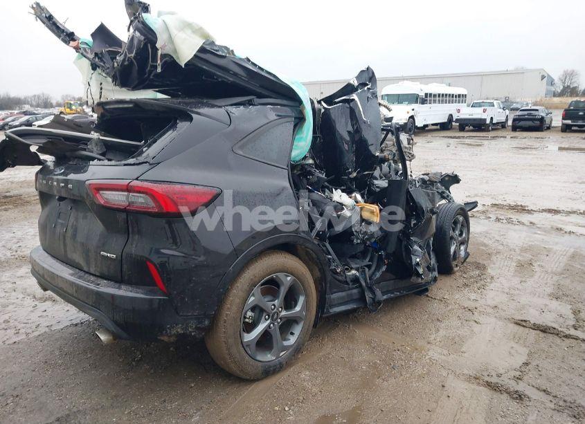 Photo 4 of 2024 Ford Escape ST-LINE (VIN 1FMCU9MN9RUA82159)