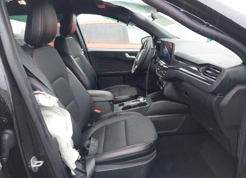 Photo 5 of 2024 Ford Escape ST-LINE (VIN 1FMCU9MNXRUB06405)