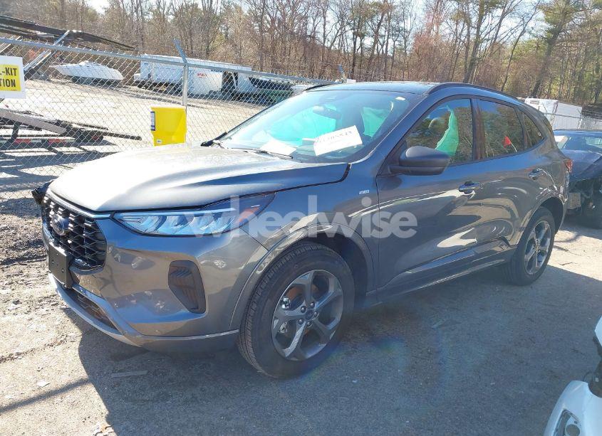 Photo 2 of 2024 Ford Escape ST-LINE (VIN 1FMCU9MNXRUB55071)