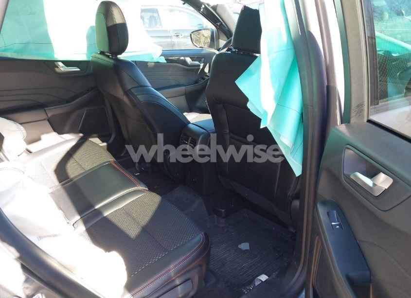 Photo 8 of 2024 Ford Escape ST-LINE (VIN 1FMCU9MNXRUB55071)