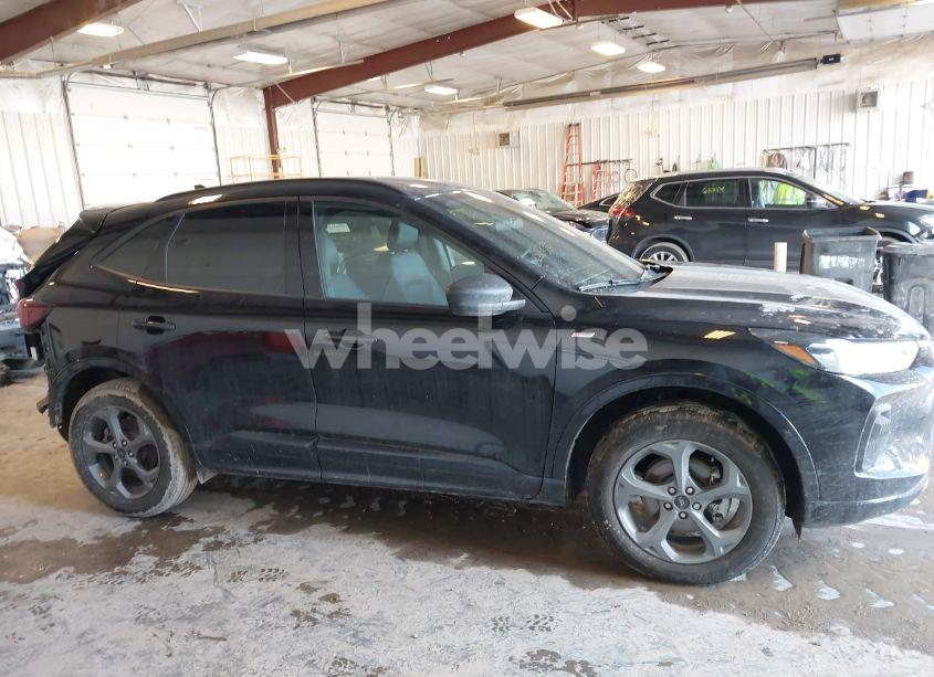 Photo 13 of 2024 Ford Escape ST-LINE (VIN 1FMCU9MNXRUB60884)