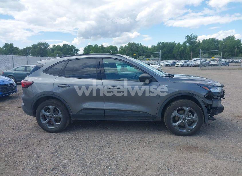 Photo 14 of 2025 Ford Escape ST-LINE (VIN 1FMCU9MNXSUA10361)