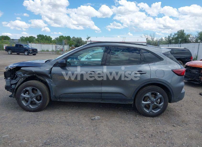 Photo 15 of 2025 Ford Escape ST-LINE (VIN 1FMCU9MNXSUA10361)